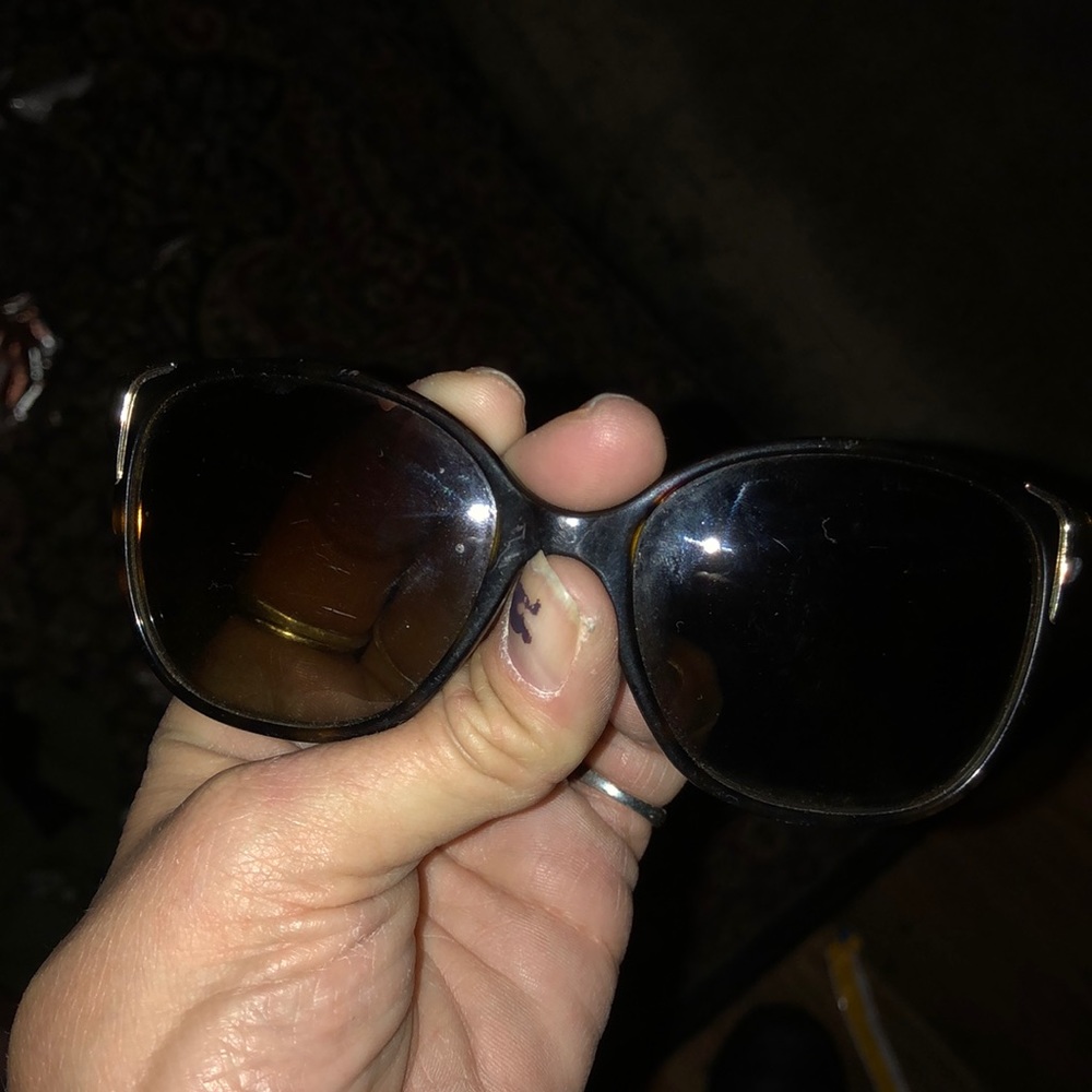 Prada polarized sun glasses